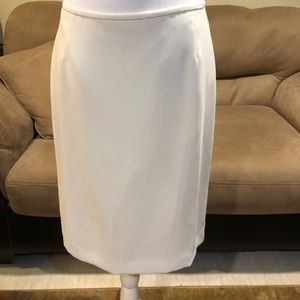 White, knee length skirt, size M